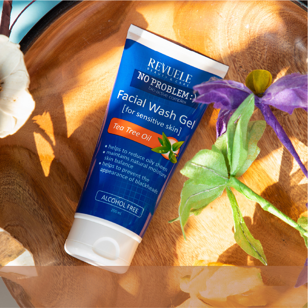 Gel limpiador a base de Té Verde, Anti Acné y puntos negros - Revuele